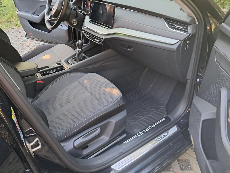 Škoda Octavia (2020) 1.5 TSI 110 kW - fotka 13 z 23