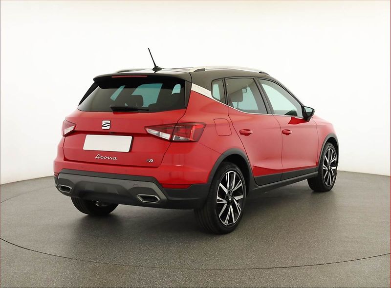 Seat Arona (2022) FR 1.5 TSI - fotka 5 z 21