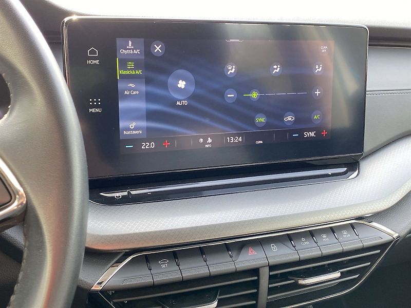 Škoda Octavia (2023) Combi 2.0 TDI DSG Ambition - fotka 17 z 31