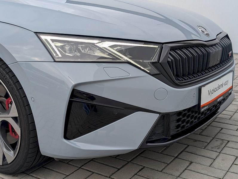 Škoda Octavia (2025) Combi 2.0 TSI / 195 kW DSG RS - fotka 15 z 30