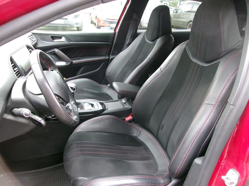 Peugeot 308 GT - fotka 16 z 22