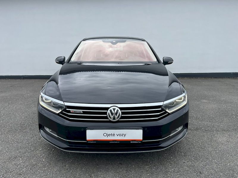 Volkswagen Passat (2015) 2.0 TDI / 176 kW 4x4 - fotka 4 z 28