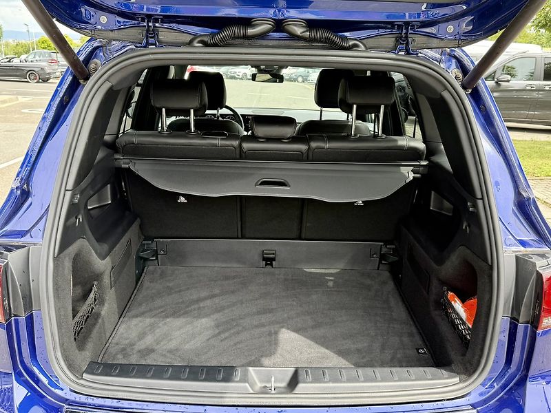Mercedes-Benz GLB (2020) 200 - fotka 11 z 43