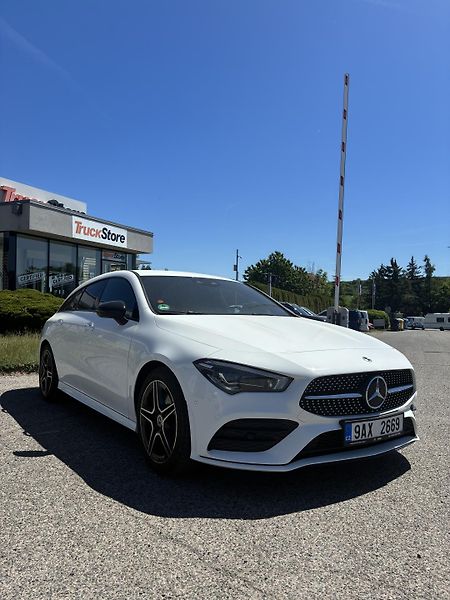 Mercedes-Benz CLA (2023) 200 shooting brake - fotka 2 z 15