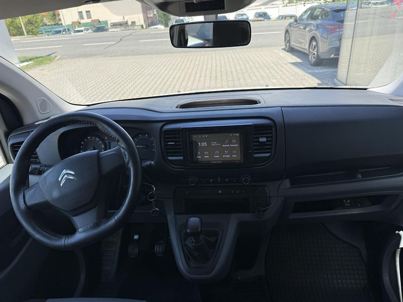 Citroën Jumpy (2019) POLOKOMBI L2 1,5HDi 120k - fotka 6 z 12