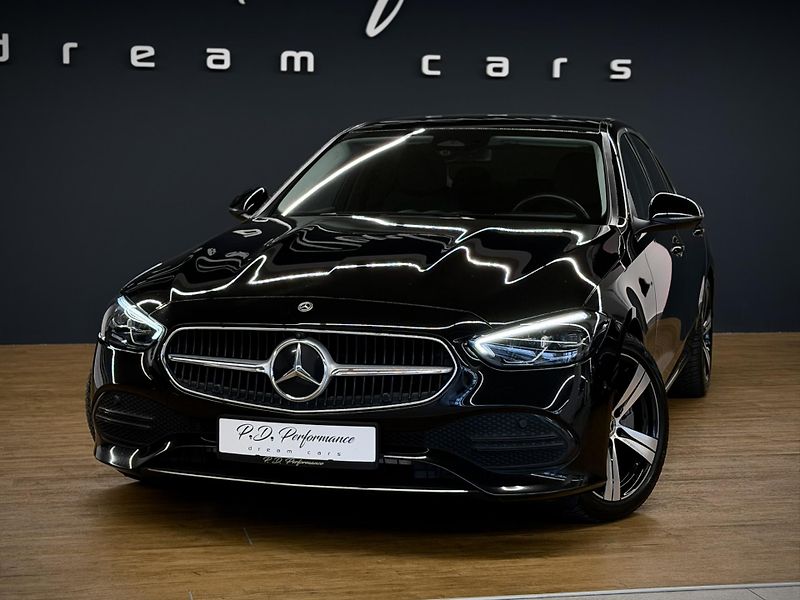 Mercedes-Benz Třídy C (2021) C 220d Avantgarde - fotka 4 z 76
