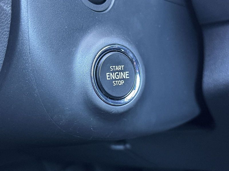 Škoda Karoq (2022) 2.0 TDI Sportline - fotka 20 z 33