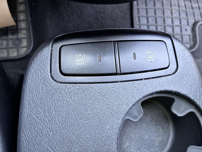 Hyundai Tucson 2.0i 104kW DIGI.KLIMA          - fotka 20 z 22