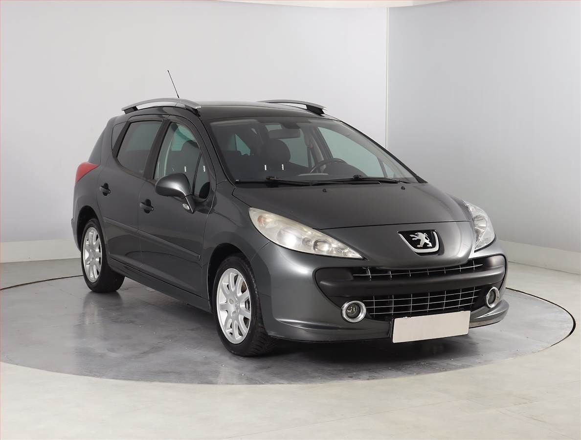 Peugeot 207 1.6 16V, po STK, jezdí výborně