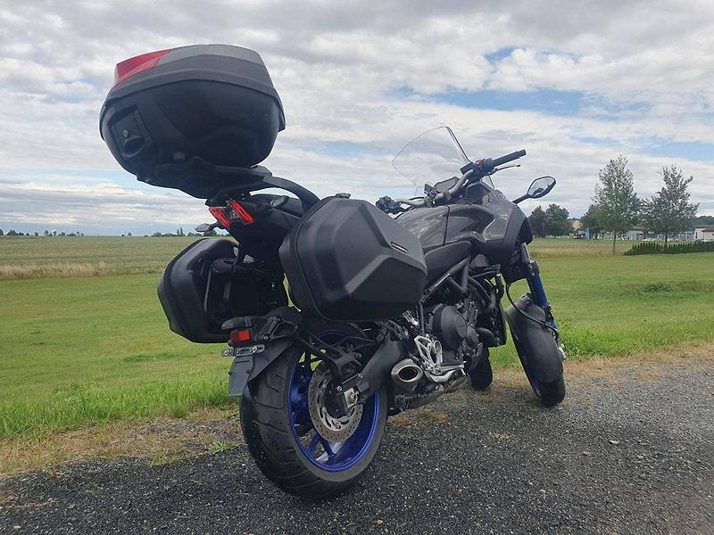 Yamaha Niken (2020) - fotka 11 z 12
