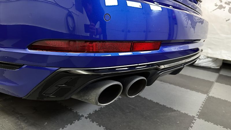 Audi S8 TOP STAV - fotka 11 z 51