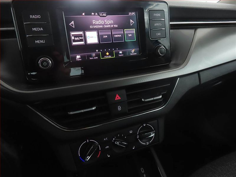 Škoda Kamiq (2021) 1.5 TSI - fotka 12 z 15