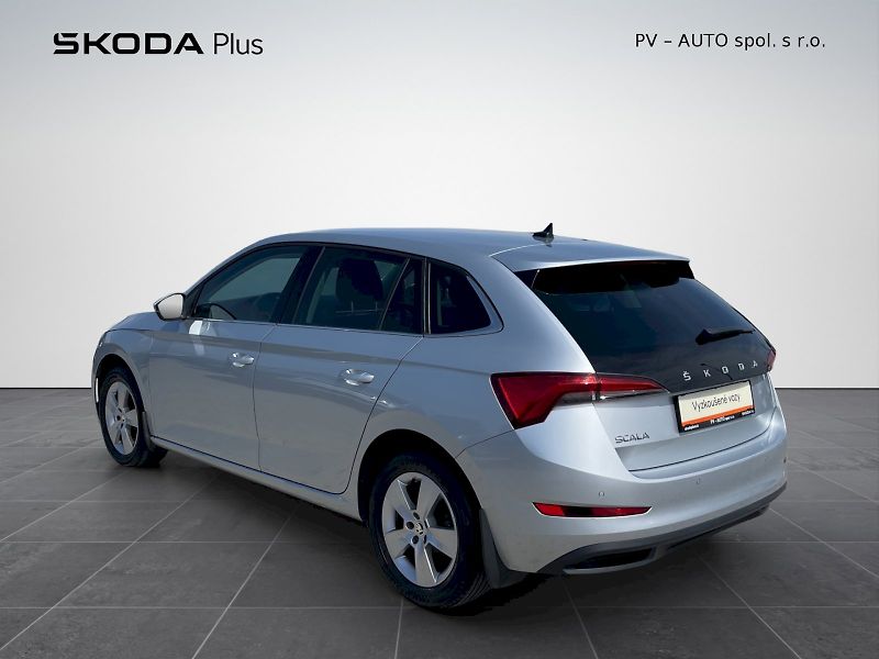 Škoda Scala (2022) 1.5 TSI 110kW Style Plus - fotka 26 z 31