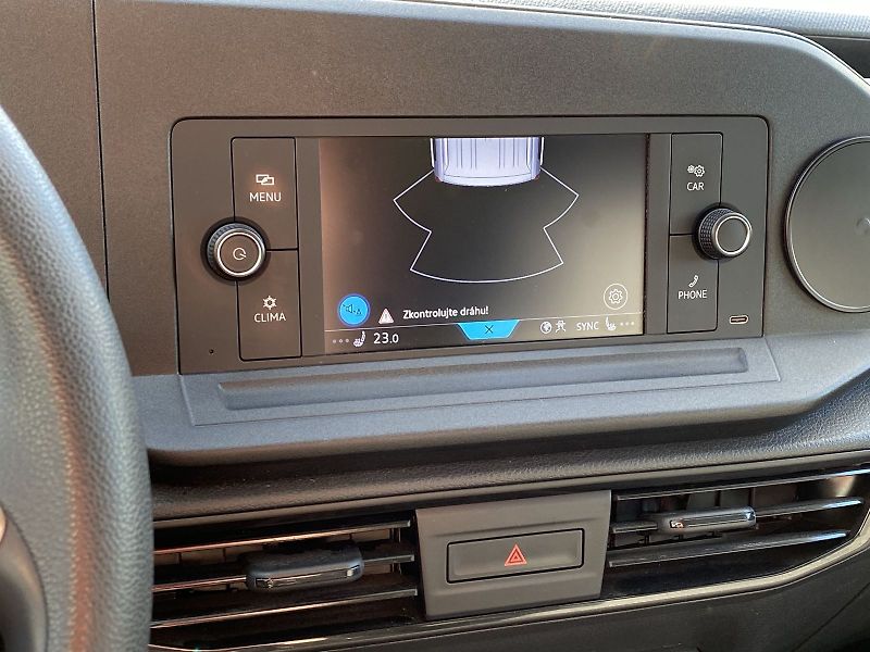 Volkswagen Caddy (2022) 2.0 TDI - fotka 11 z 29