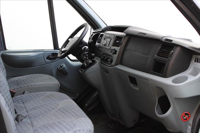 Ford Transit 2.2 TDCi 115T300/9míst/CZ - fotka 24 z 30