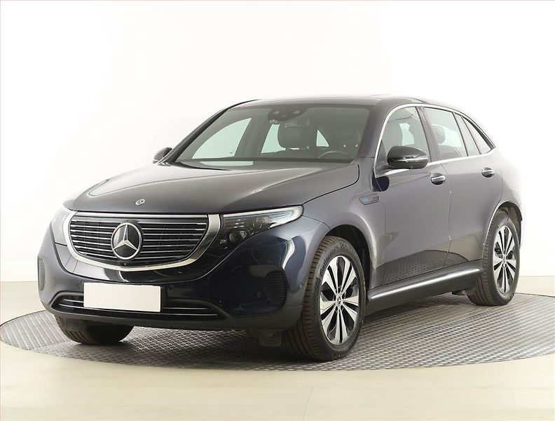 Mercedes-Benz EQC (2021) 400 4MATIC, SoH 95% - fotka 2 z 34