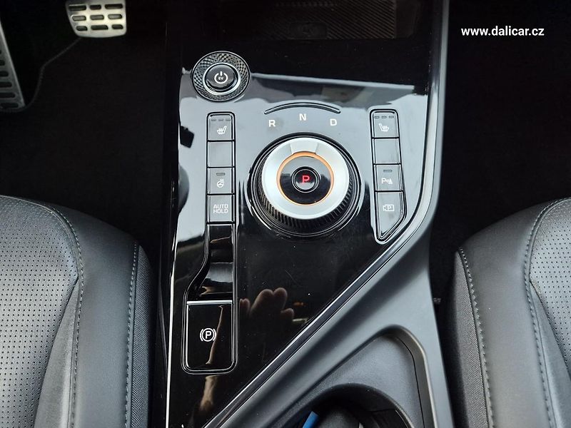 Kia e-Niro (2023) EV 150KW Inspiration Kamera - fotka 32 z 55