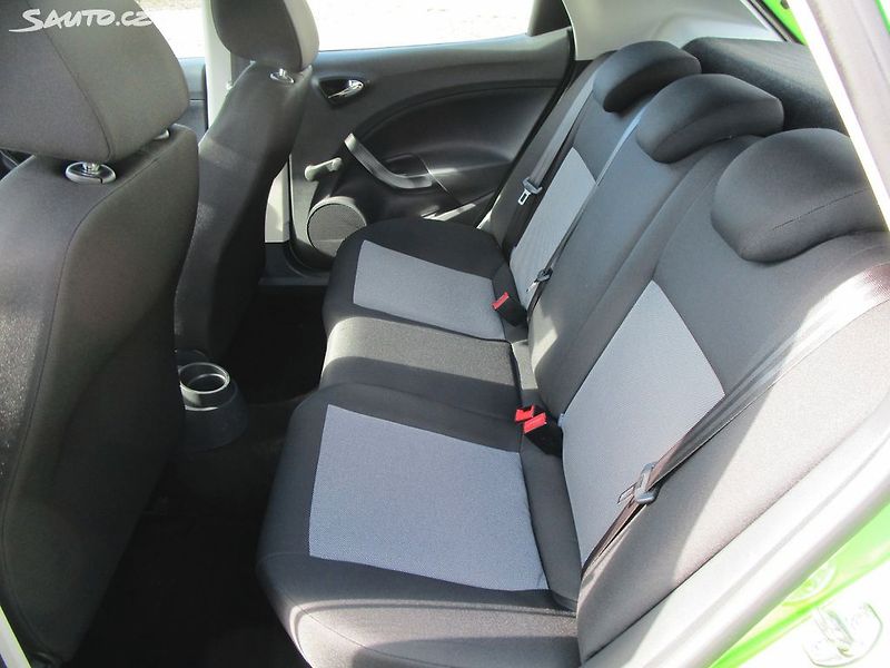 Seat Ibiza 1,0 - 55KW - NOVÁ STK - fotka 13 z 21