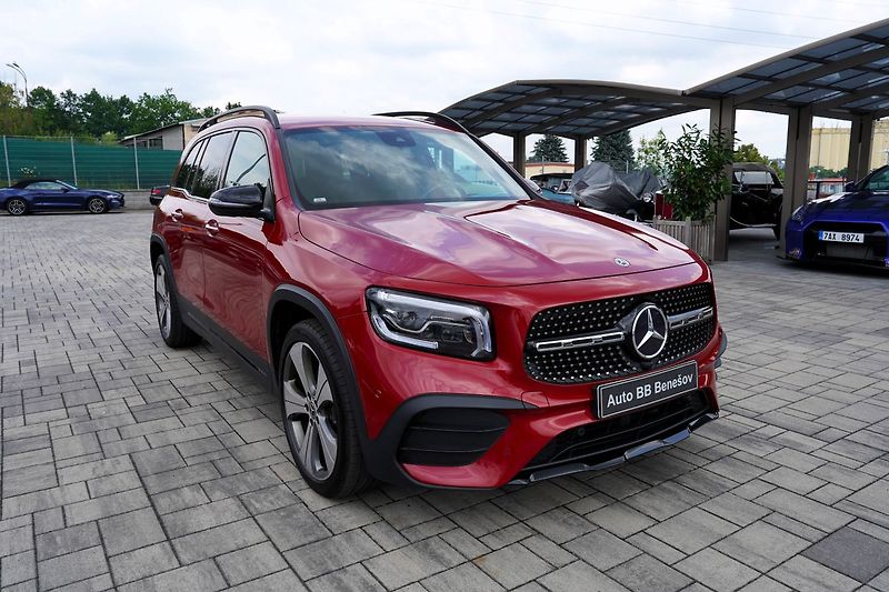 Mercedes-Benz GLB 200d 4Matic/AMG/AT/150 PS/Led - fotka 8 z 41