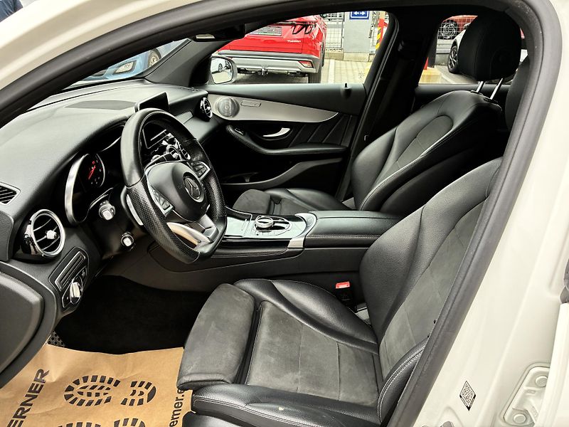 Mercedes-Benz GLC 250d-150kw,4x4,COUPE, AMG,AT  - fotka 11 z 36
