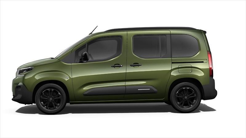Citroën Berlingo (2026) 1,5 MAX BHDi 130k + ZIMA - fotka 2 z 8
