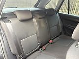 Škoda Fabia (2017) 1.0 TSi 70 kW, klima - náhled 16
