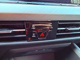 Volkswagen Golf 1.5 TSi Life, ČR, 1.Maj - náhled 28