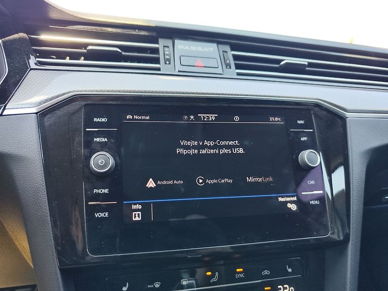 Volkswagen Passat 2.0 TDi/147 Alltrack DSG ČR - fotka 24 z 37