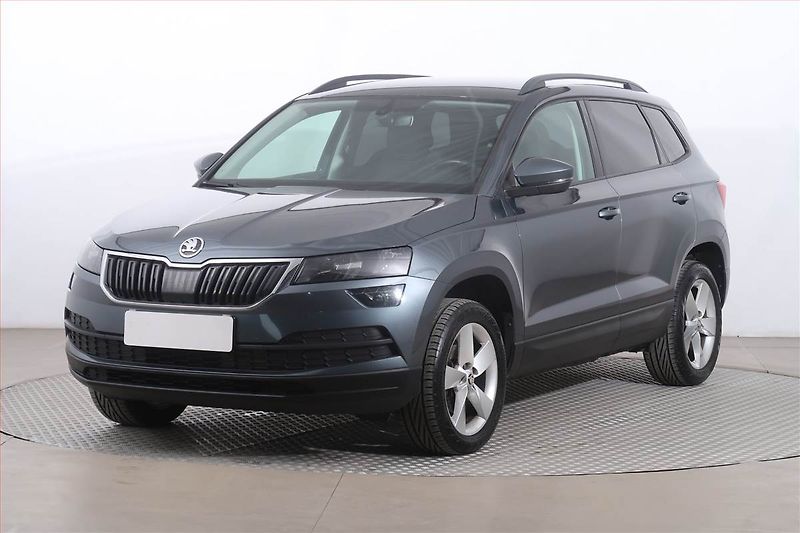 Škoda Karoq (2019) 1.6 TDI, Tempomat - fotka 2 z 25