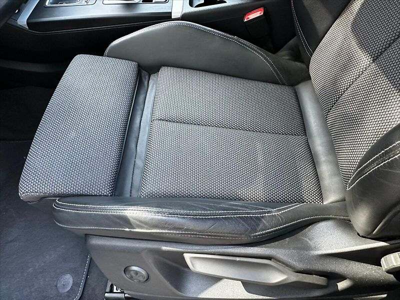 Audi Q5 2,0 TFSi 270kW-VIRTUAL-S Line - fotka 22 z 48