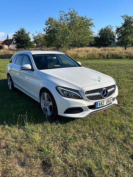 Mercedes-Benz Třídy C 1.6 100kw - fotka 4 z 12