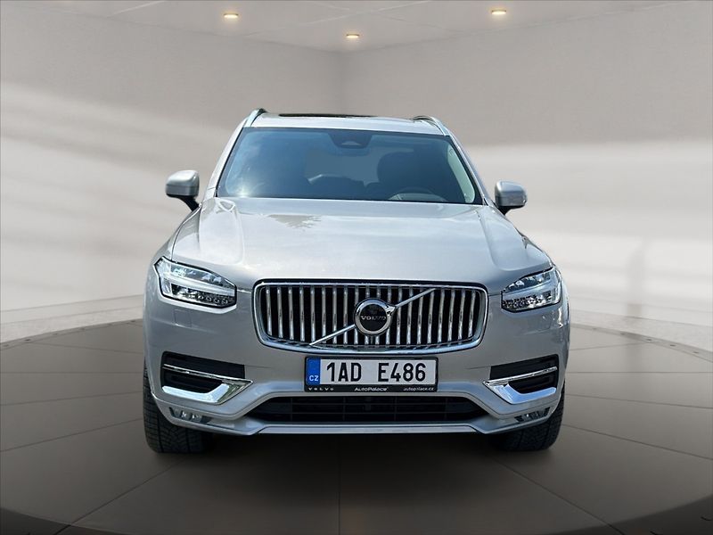 Volvo XC90 2,0 B5 AWD D Plus Bright AT - fotka 2 z 11