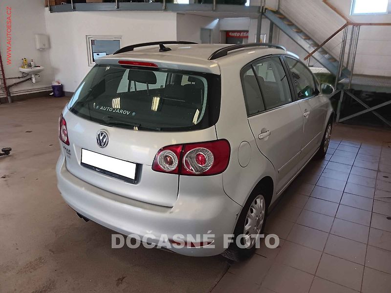 Volkswagen Golf Plus (2009) 1.4i, ČR, Trendline - fotka 2 z 3