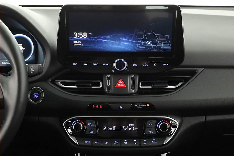 Hyundai i30 (2025) 1.0 T-GDI, Style, FullLed - fotka 9 z 18