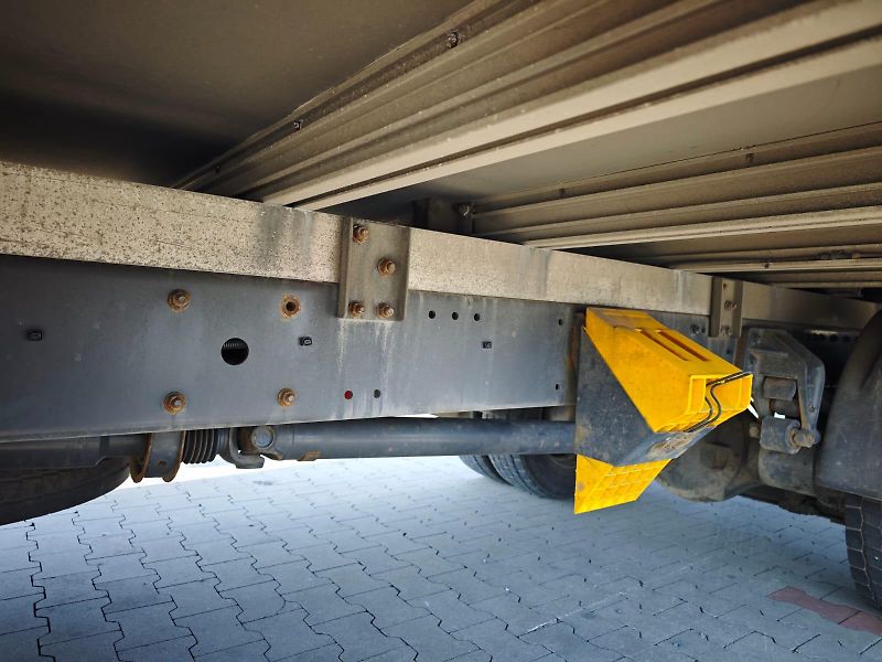 DAF LF 230, 12t, 18 palet, 2x shrnova - fotka 33 z 36