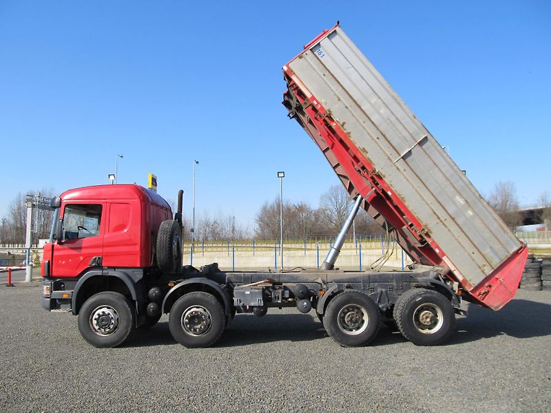 Scania Ostatní (2003) DC 1201 8x6 sklápěč - fotka 38 z 59