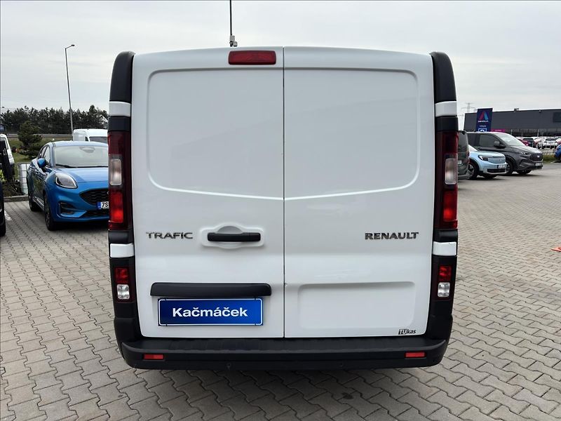 Renault Trafic 2,0 Ecoline 88kW L1 - fotka 4 z 33