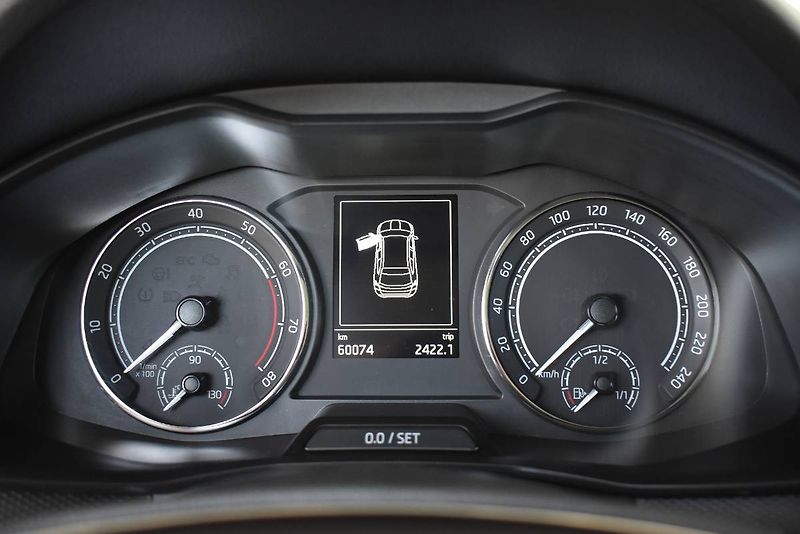 Škoda Kamiq (2022) 1.0TSI 81kW záruka - fotka 15 z 23