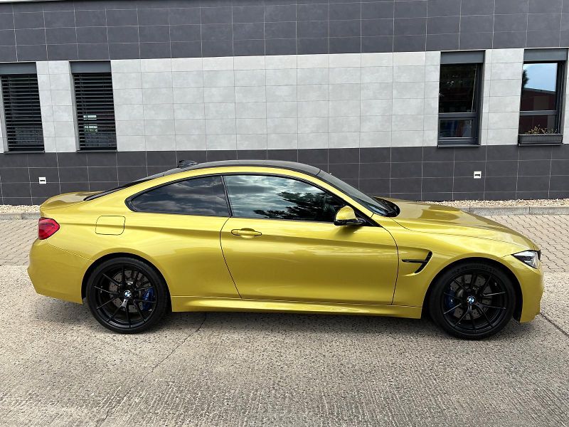 BMW M4 F82 LCI, 317 kW,34991km - fotka 7 z 56