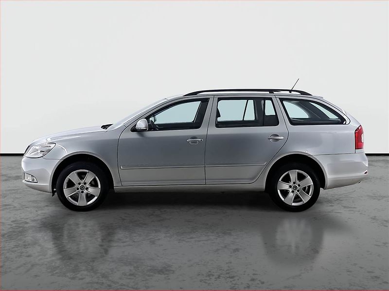 Škoda Octavia (2011) Elegance 1.9 TDI, Tempomat - fotka 3 z 20
