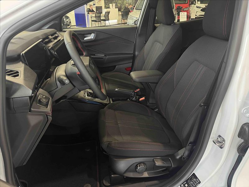 Ford Puma (2026) 1,0 EcoBoost mHEV 92 kW/125 ko - fotka 12 z 17