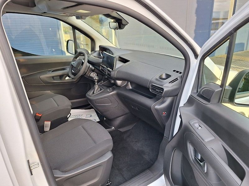 Peugeot Rifter (2026) ACTIVE BHDi 100 M6 - fotka 16 z 16