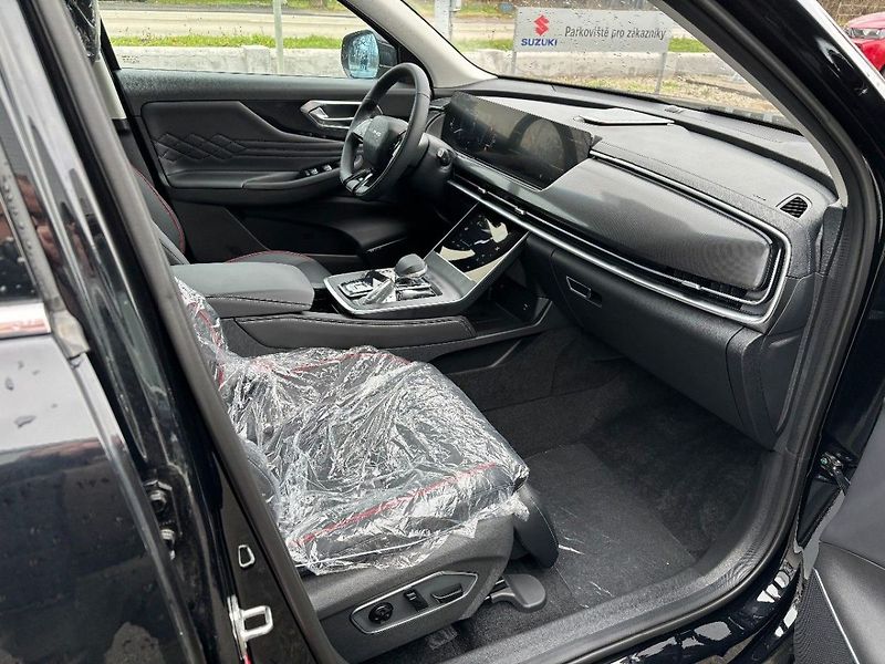 BAIC X7 automat - fotka 9 z 12