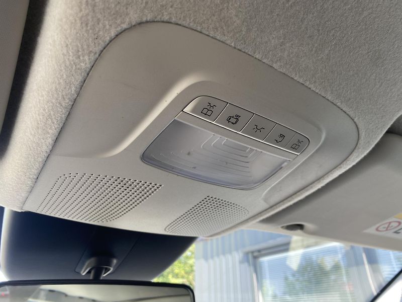 Mercedes-Benz Vito 114 CDI -6 MÍST-KLIMA-LONG-DPH - fotka 20 z 35