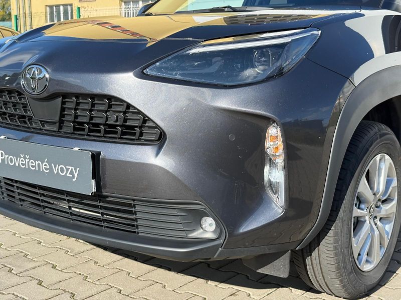 Toyota Yaris Cross 1.5 HSD e-CVT Comfort FWD - fotka 25 z 26