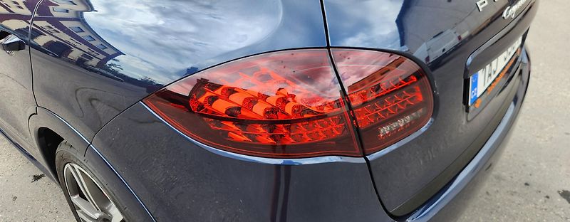 Porsche Cayenne (2012) 4.8 GTS 309KW PANORAMA - fotka 36 z 55