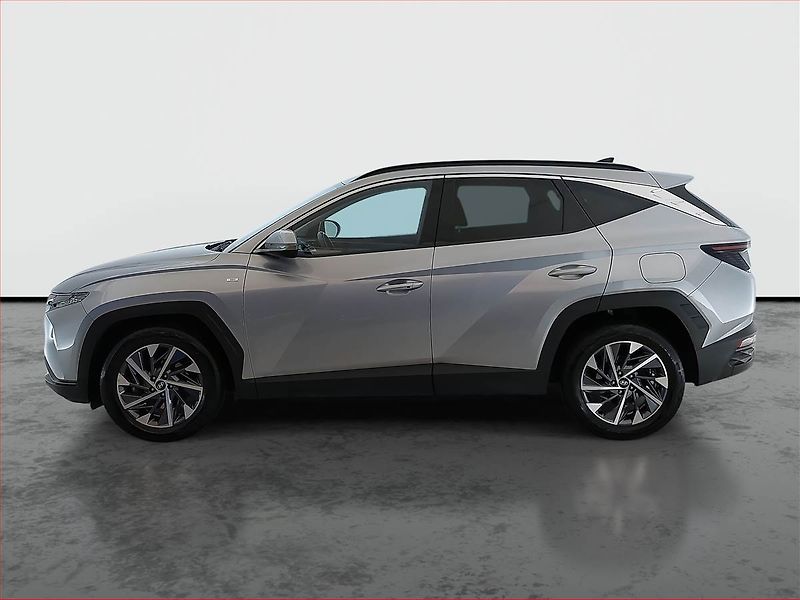 Hyundai Tucson (2023) 1.6 T-GDI 48V MHEV - fotka 3 z 16