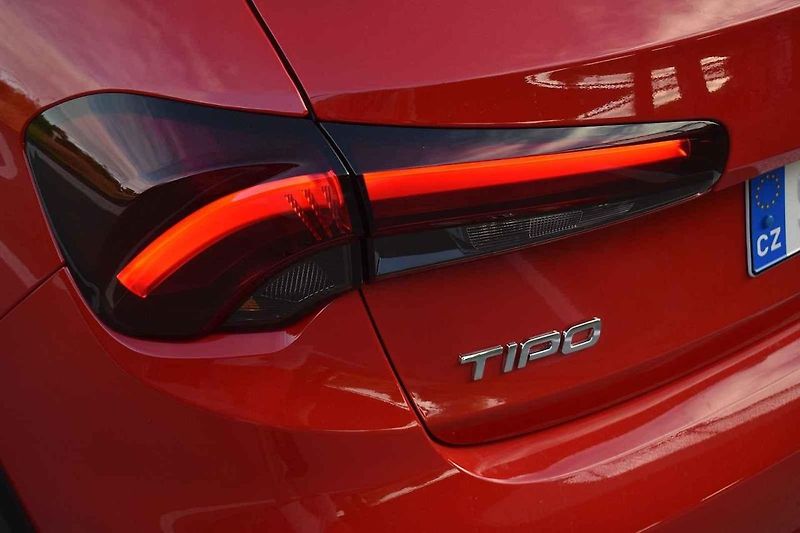 Rodinné auto s dobrým prostorem - to je Fiat Tipo
