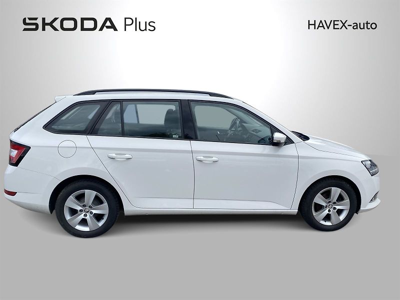 Škoda Fabia (2021) Combi 1.0 TSI Ambition + - fotka 3 z 29