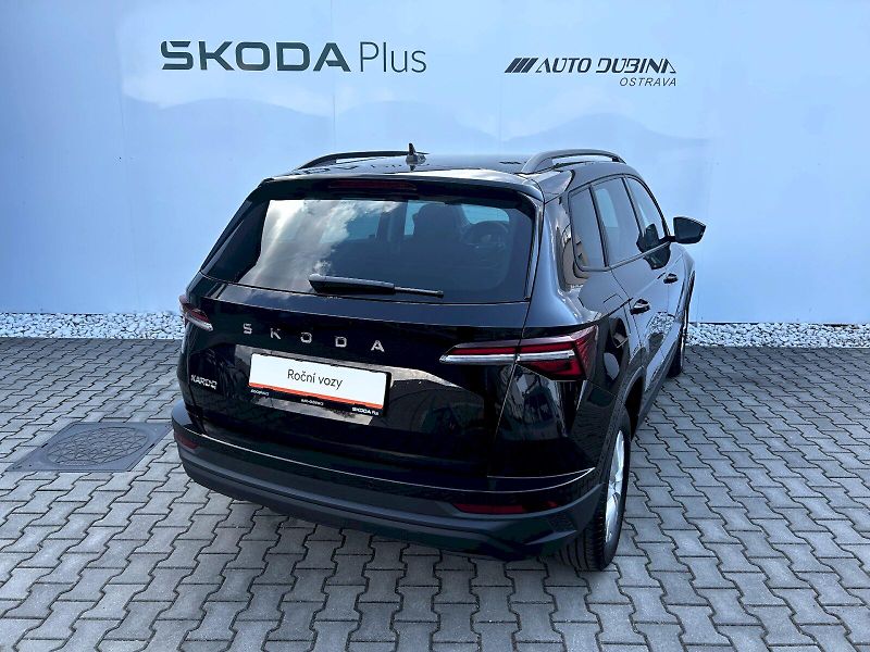 Škoda Karoq (2025) 1.5 TSI 110kW DSG Selection Va - fotka 2 z 34